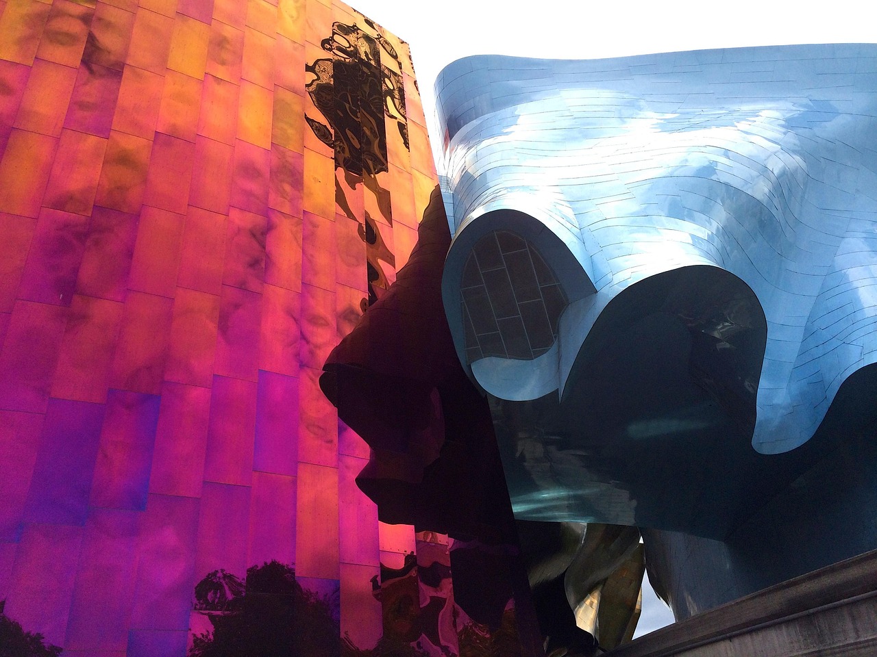 尼尔机械纪元,3DM版体验与正版的对比分析 尼尔机械纪元,3DM版体验与正版的对比分析